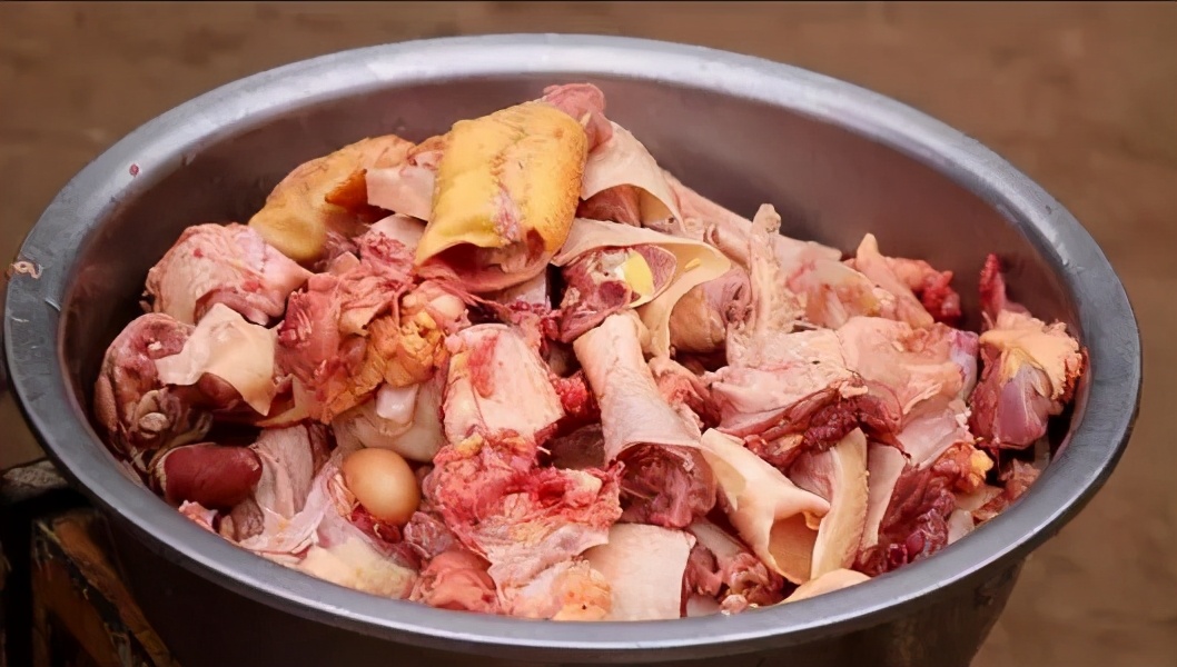 炖过的鸡肉太硬怎么炒好吃,炖的鸡肉又硬又柴怎么补救啊