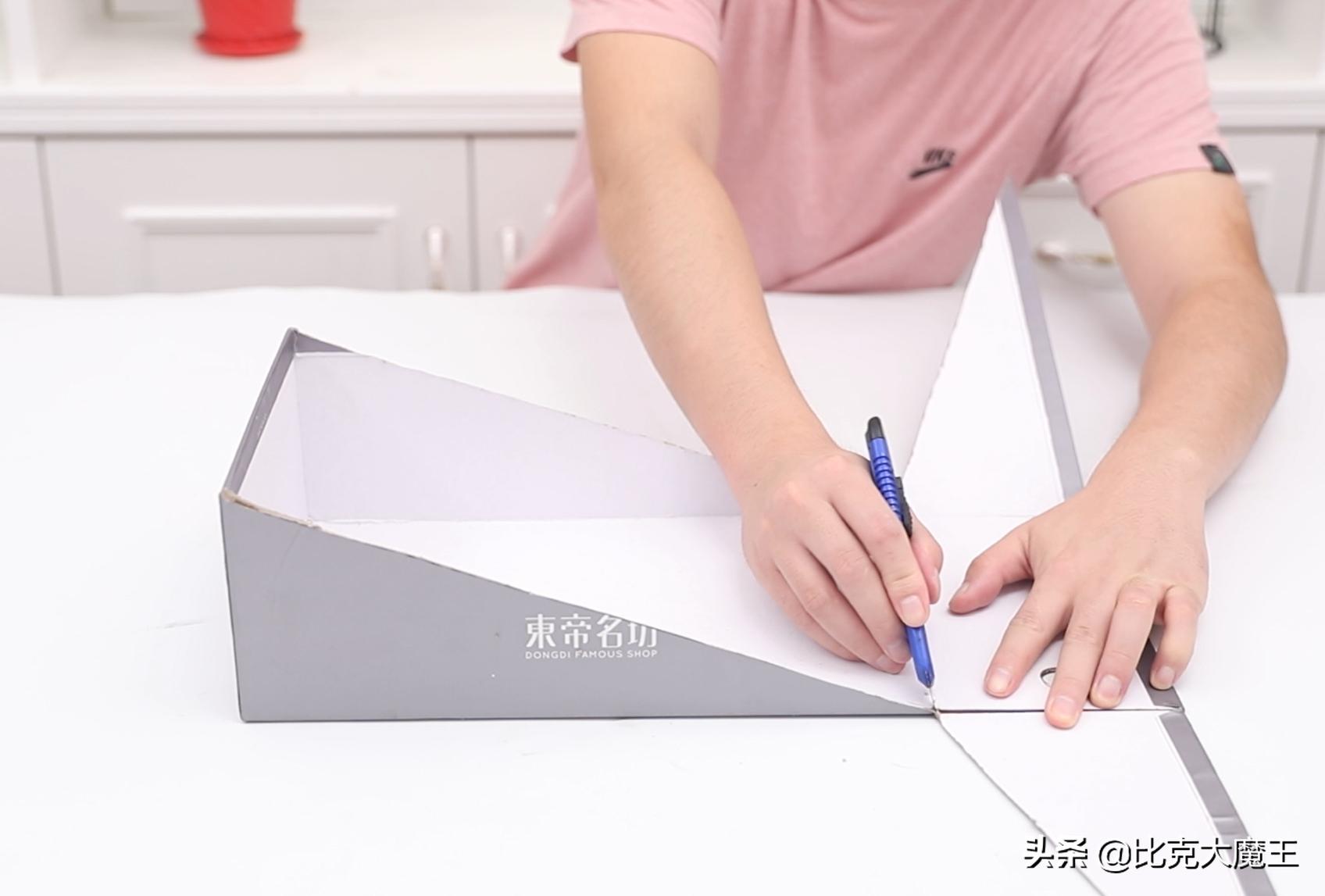 空鞋盒放衣柜,空鞋盒不要扔做收纳盒