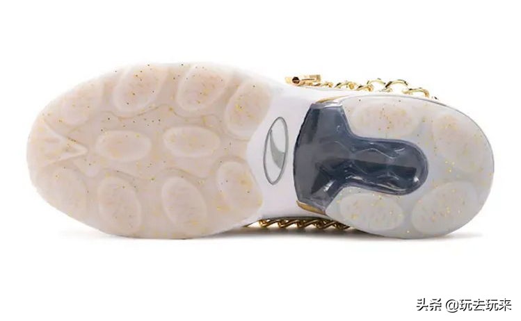 彪马男鞋海贼王,彪马海贼王联名款低帮跑步鞋