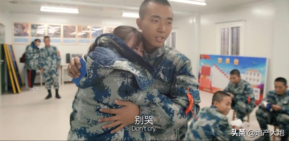 中国当兵的大学生，都是这样度过第一次