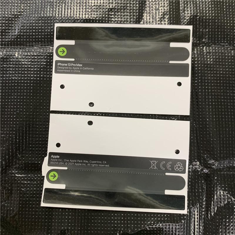 苹果13包装盒封条曝光,iphone13包装被破解
