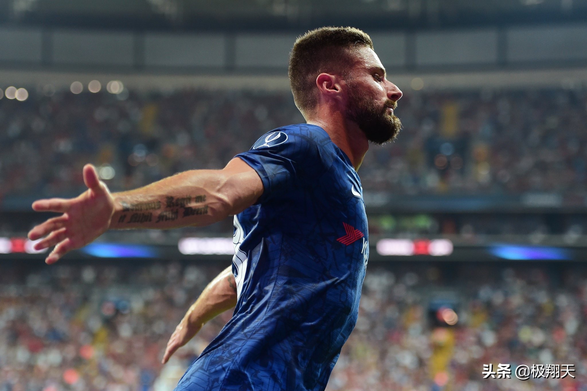 14年前一幕重演!克洛普利物浦第二冠!下面该英超了?兰帕德尽力了