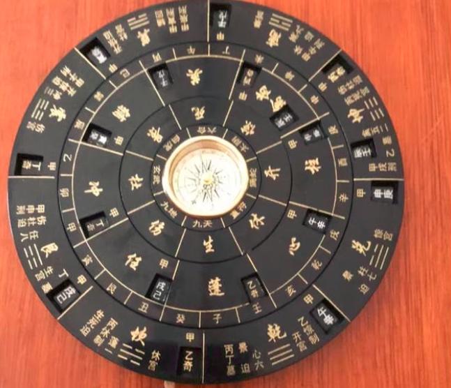 奇门遁甲十人九疯是真的吗,奇门遁甲为什么十人学九人疯