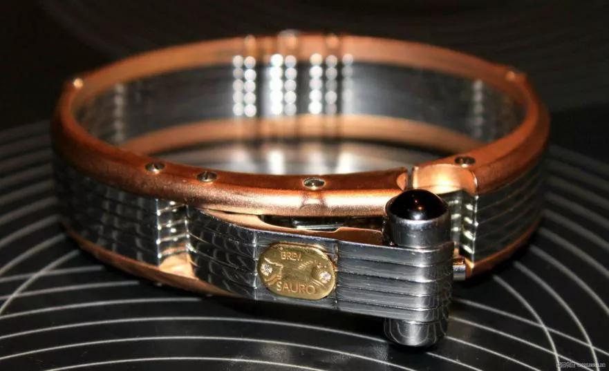 黄金和彩金一起放黄金会变色吗,彩金是18kgp会变色吗