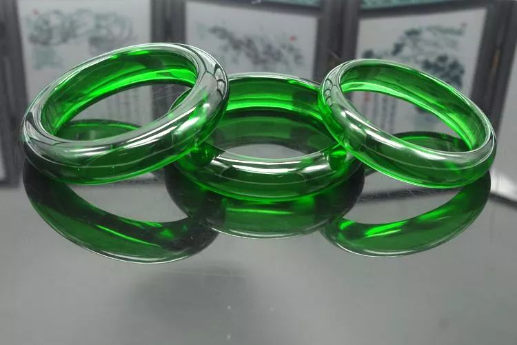 这些珠宝千万不要买,这几种假珠宝千万不能买