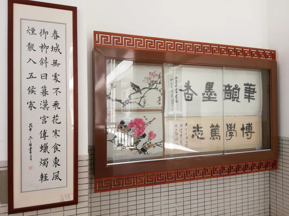 笔韵墨香放异彩，丰富舞台漫云中——广州市白云中学欢迎您