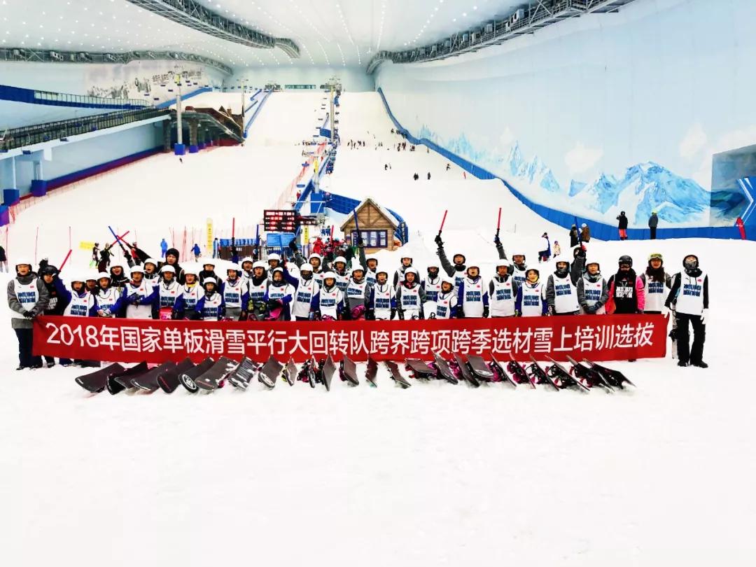 新地老师：青少年滑雪，“玩”才是正经事儿丨冰雪100人Vol.005