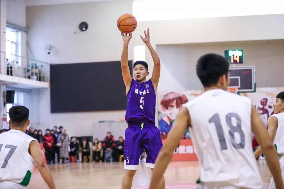 十六强激烈幸存不易新八强更强明日开战丨2018-19耐克高中联赛