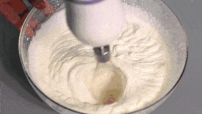 奶油怎么吃才能最好吃,奶油的正确吃法及营养价值