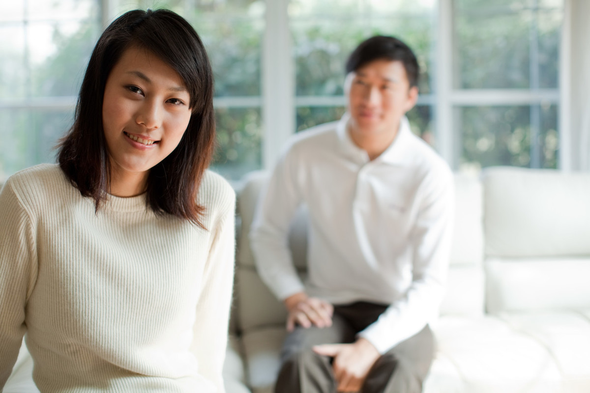 夫妻相差多少岁才算完美,夫妻年龄相差越大生的小孩越聪明