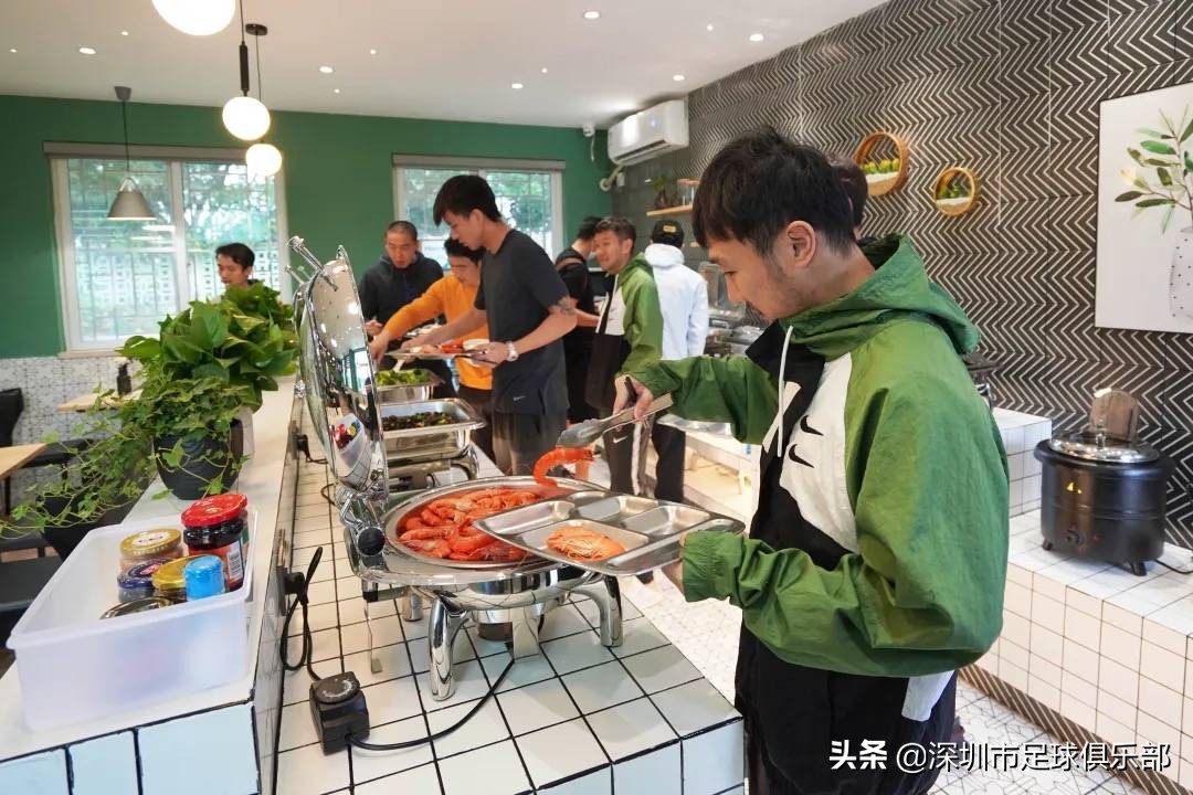 环境升级菜品升级网红火锅,环境升级为顾客带来更好视觉体验