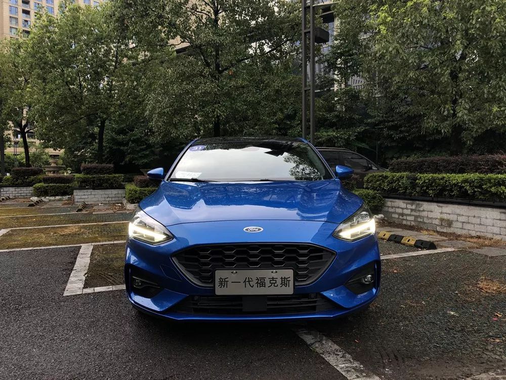 开福克斯跑山,开福克斯两厢乐趣