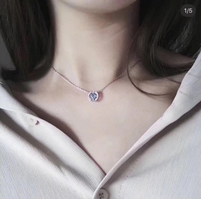 施华洛世奇跳动的心项链价格,施华洛世奇项链属于什么档次