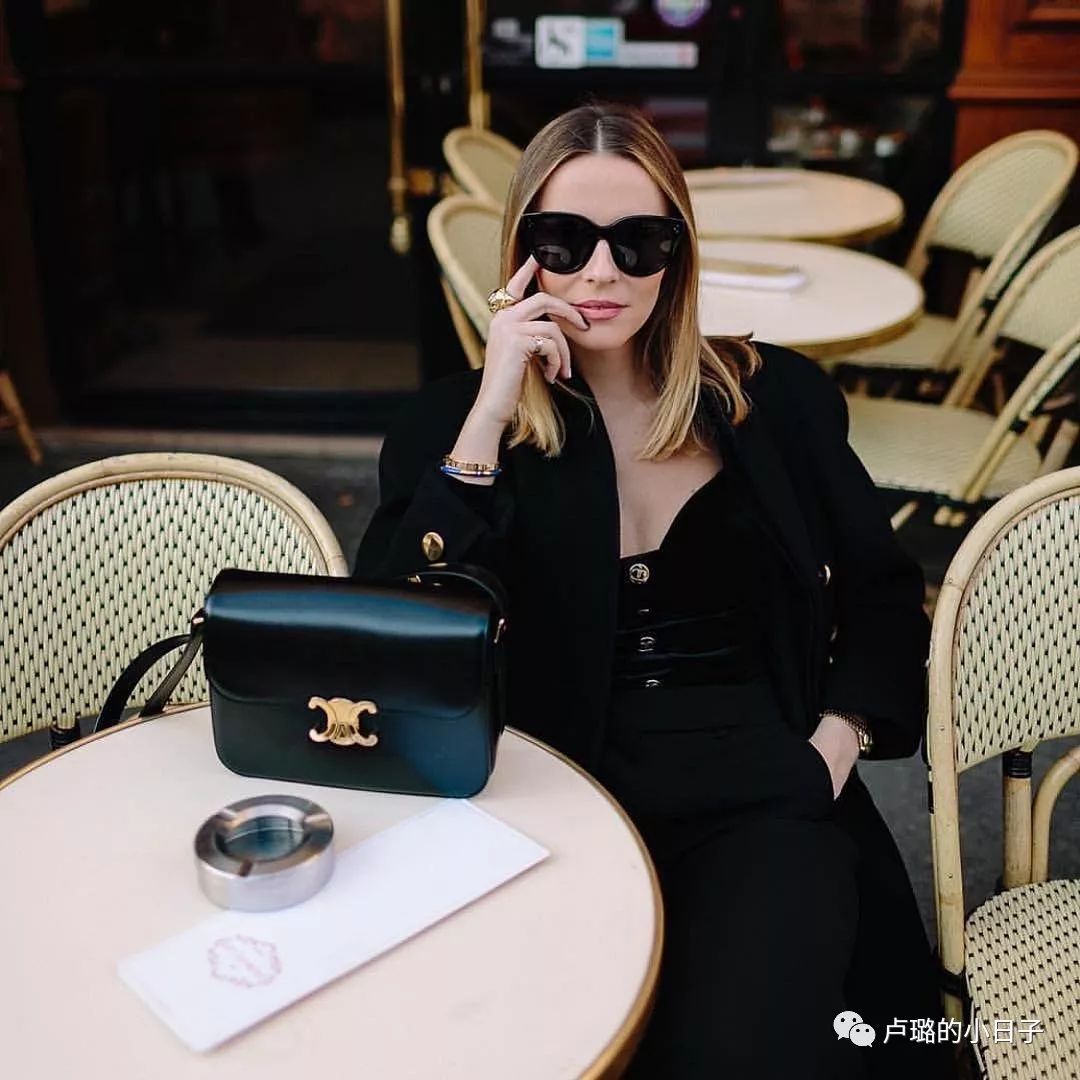 中年女士包包轻奢推荐,中年女士适合买什么样的包包