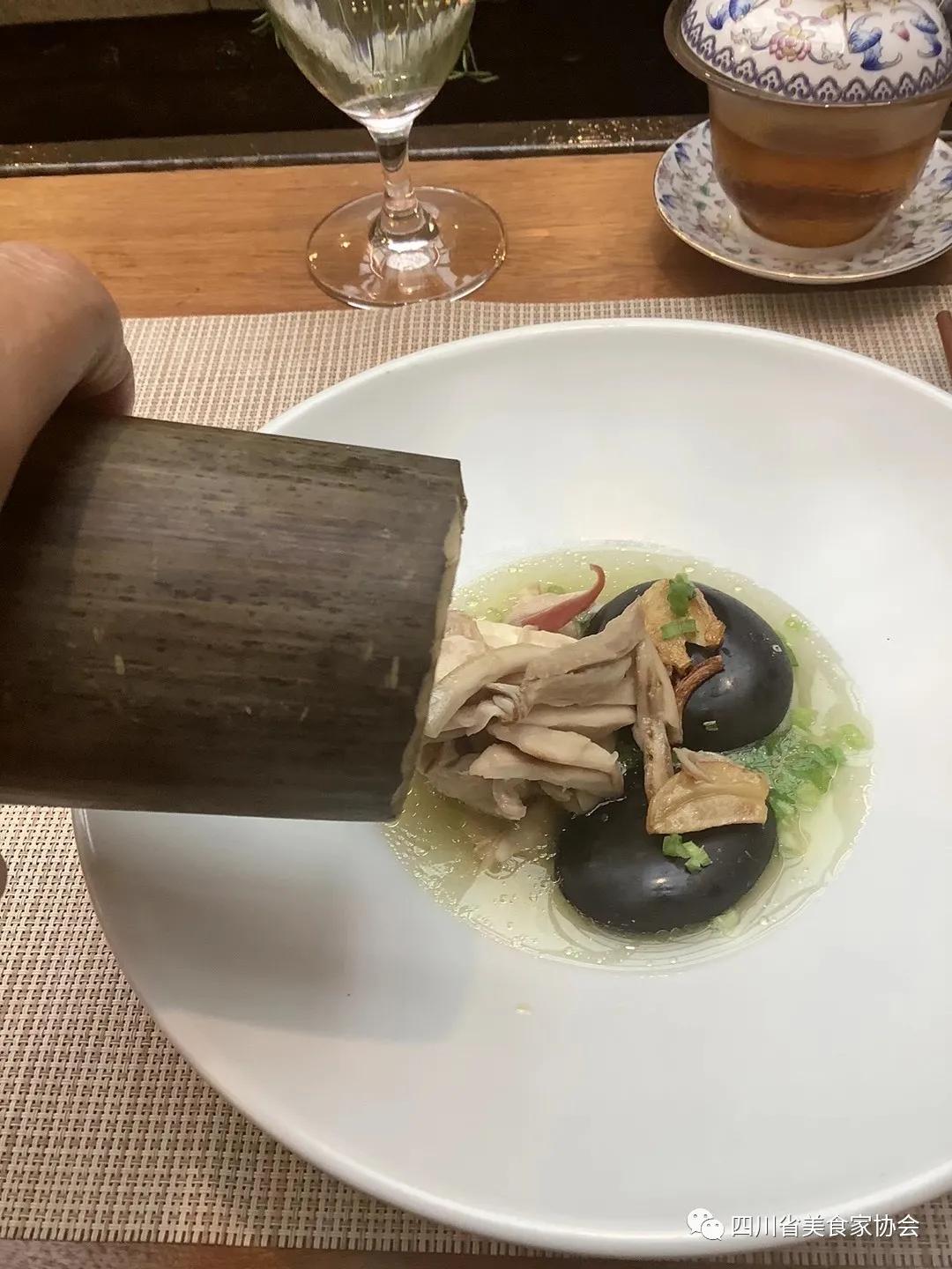 鍗楀爞宸濊彍鍘嗗彶,鍥涘窛鍗楀爞宸濊彍