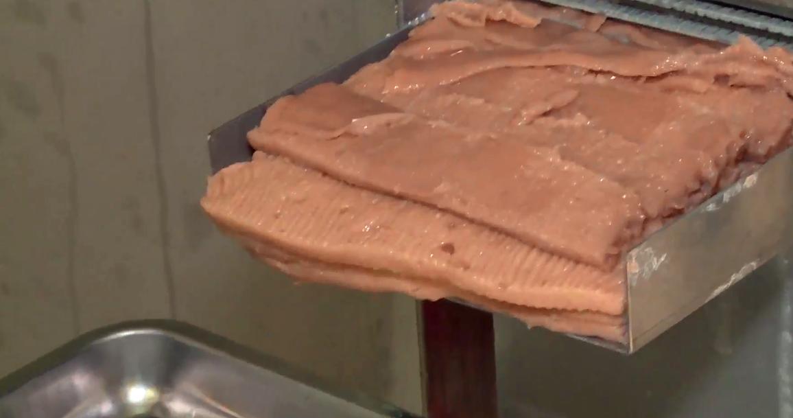 西安老师傅做牛肚,纯牛肚的手工制作