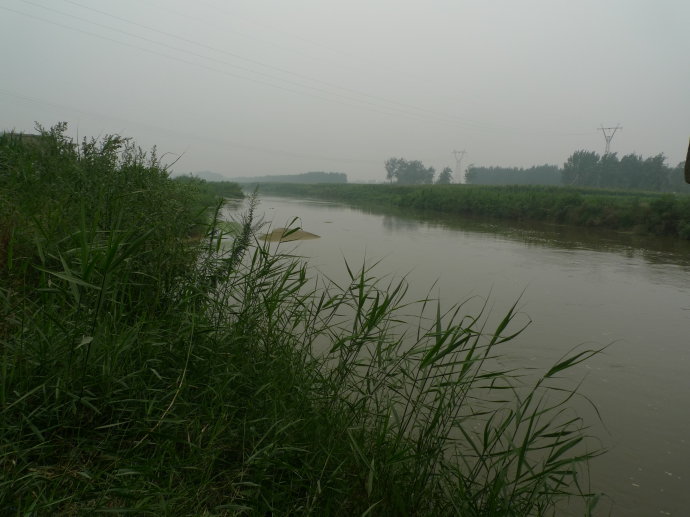 一条流淌万年的母亲河,一条奔流的河穿城而过