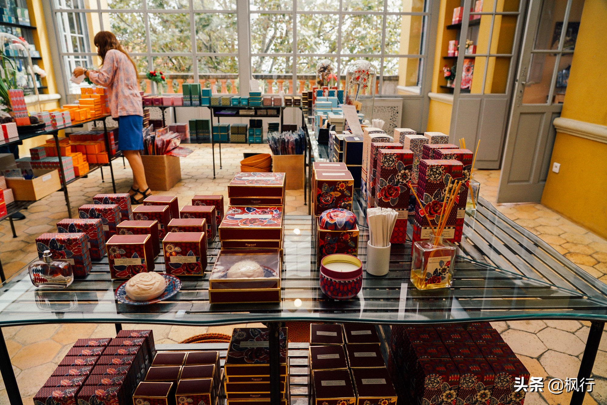 从埃兹到格拉斯，三个小镇教你玩转浪漫南法