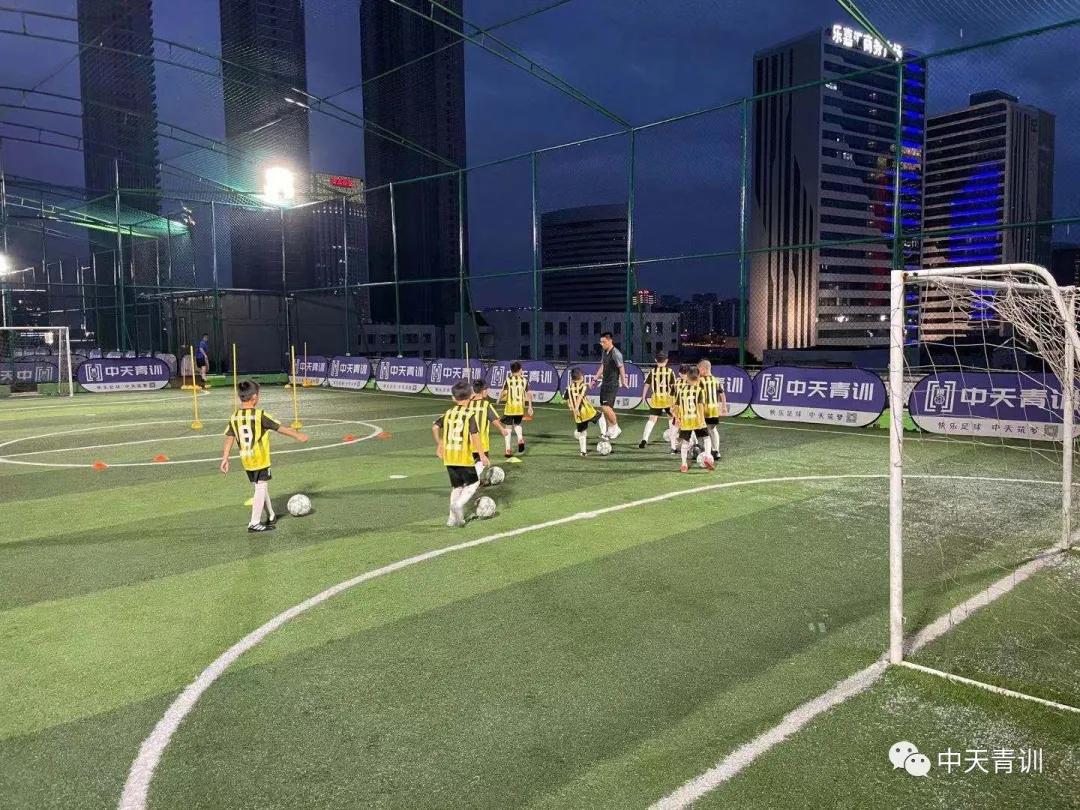 青训足球每天训练计划,青训足球日常训练