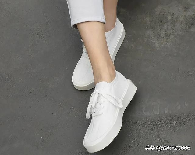 超轻飞织鞋安踏李宁女生,李宁经典板鞋304