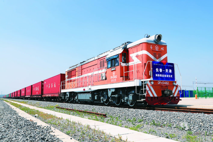 抓订单拓市场对外贸易活力足,抓商机