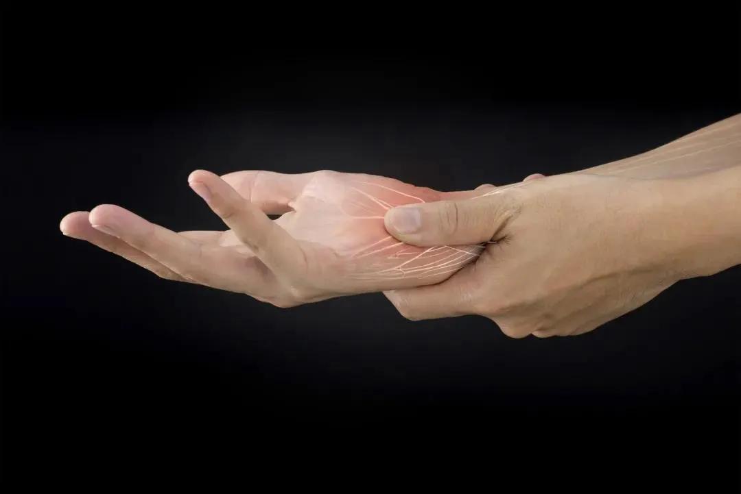 糖尿病有什么症状和表现手麻脚麻,手麻脚麻什么症状