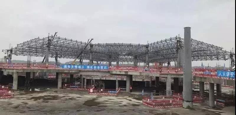 交通大爆发！“铁公机水”路路通，耍四川安逸的hin~