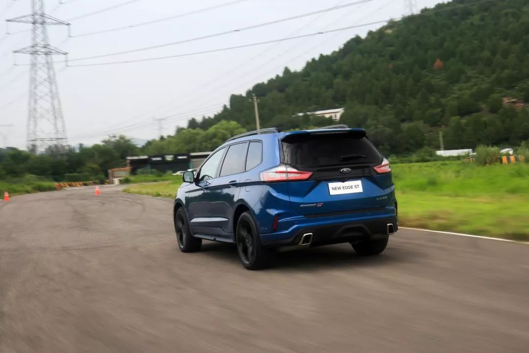 吊打汉兰达的suv,吊打suv的轿车