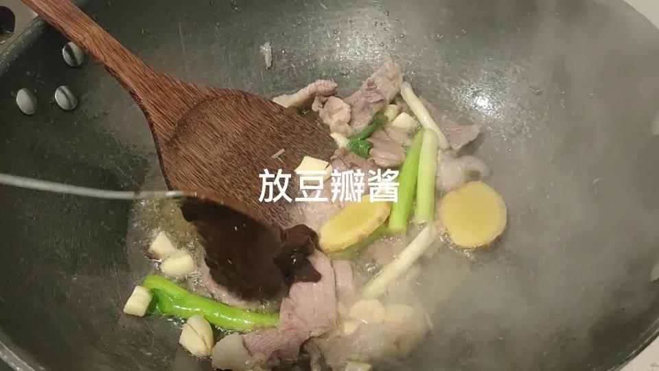 草鱼怎么炖好吃又简单做法,草鱼怎么炖才好吃又简单家常做法