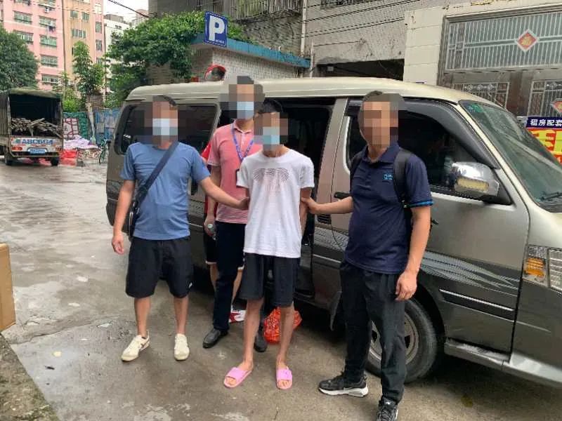 包装盒有防伪码东西是假货,包装上有正规条形码是三无产品吗