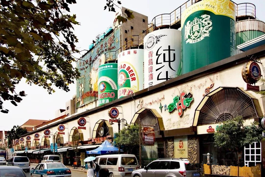 青岛啤酒街哪家啤酒正宗,青岛啤酒街德国妹子