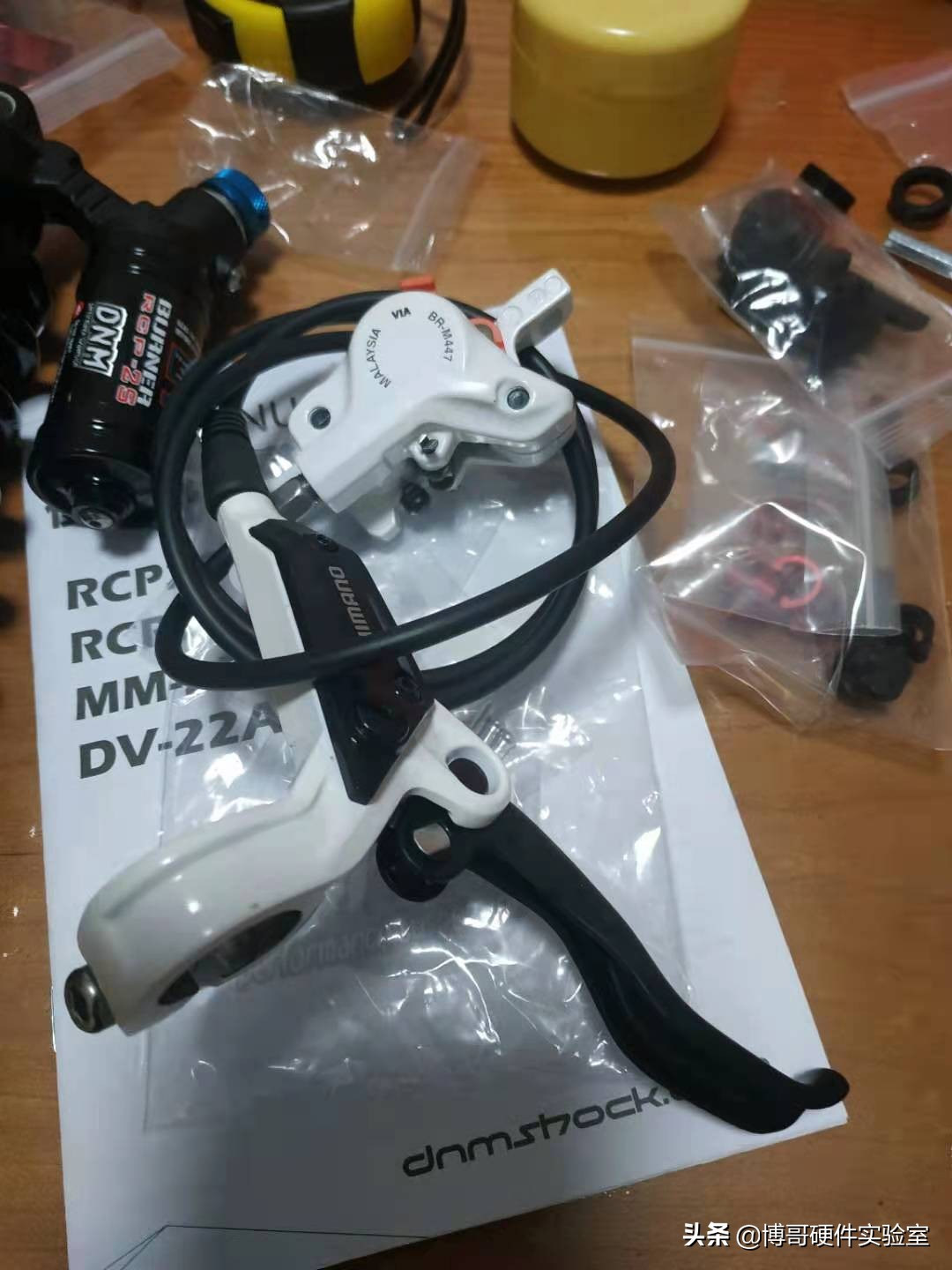 速降山地车装车视频,速降山地车开箱装车