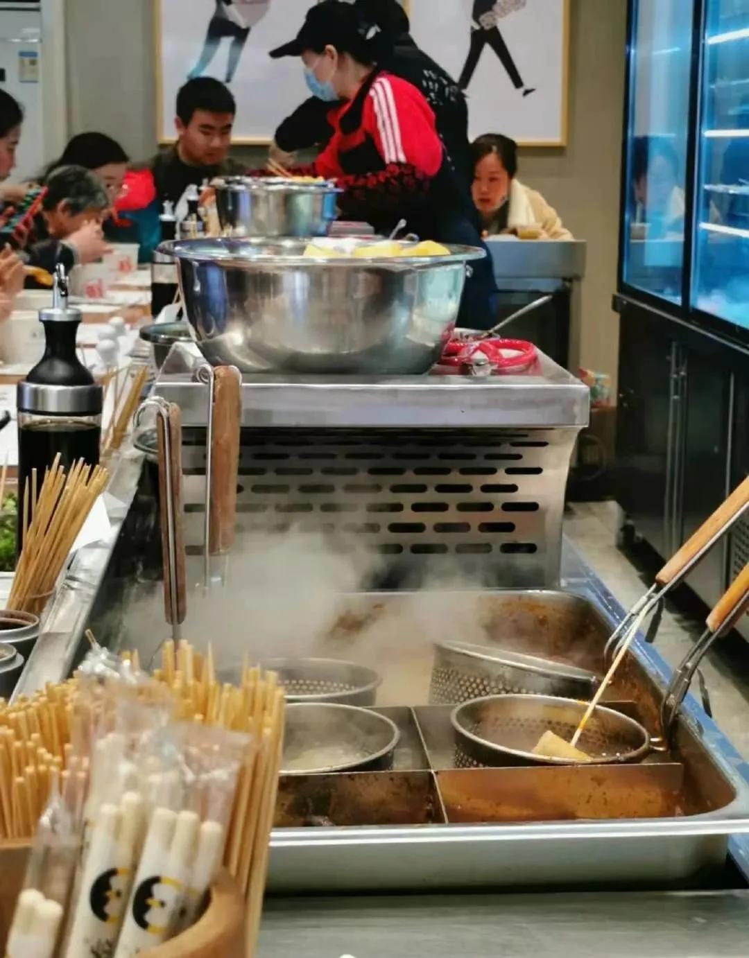 荆州网红美食小吃一条街,荆州美食一条街