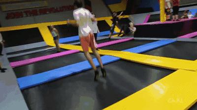 这样的蹦床公园你敢体验吗,世界十大蹦床乐园