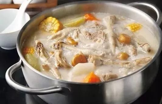 有没有比海底捞还好吃的火锅,说实话比海底捞还好吃的火锅