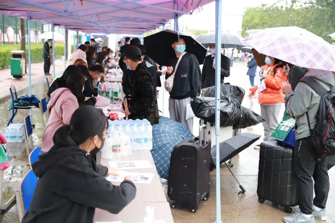 天津交通职业学院导览,天津交通职业学院的一天