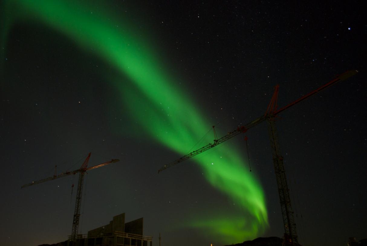 冰岛最大还是格陵兰岛的大,世界上最大的岛屿是冰岛