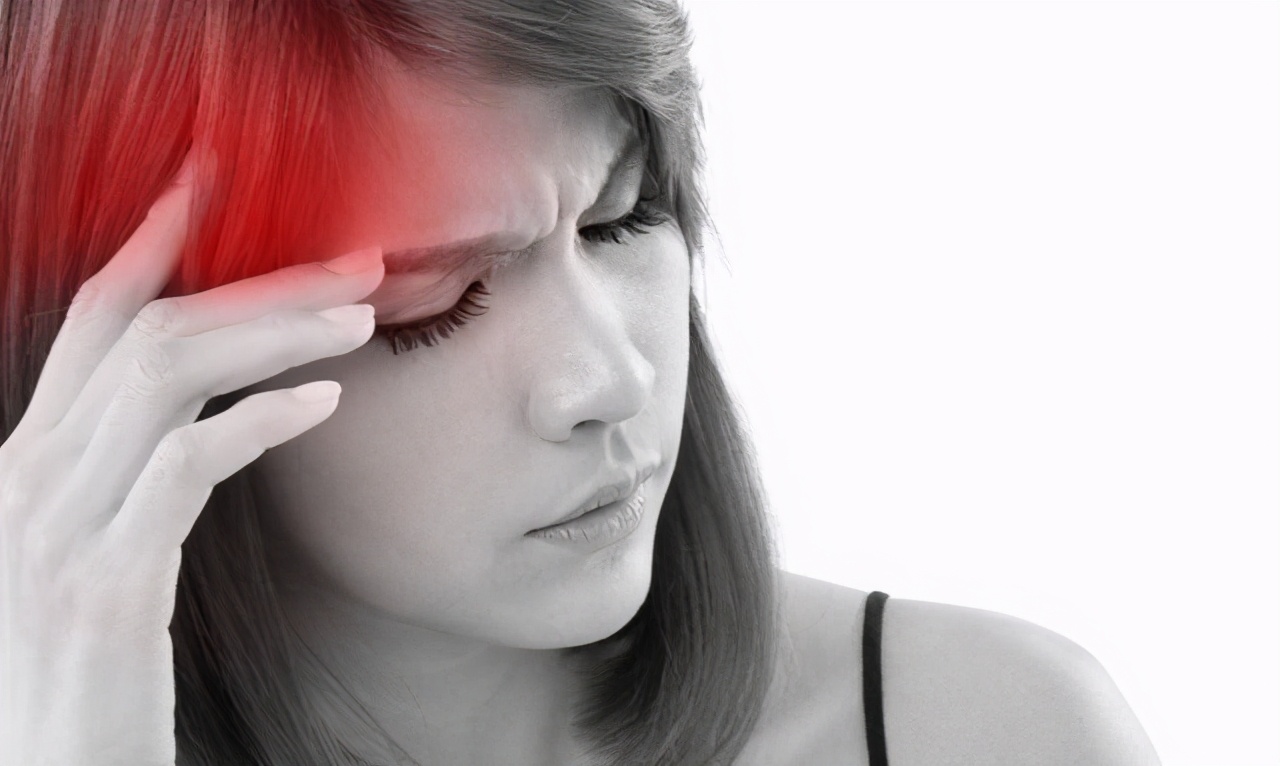 了解神经性头痛的症状有哪些,当医生告诉你神经性头痛