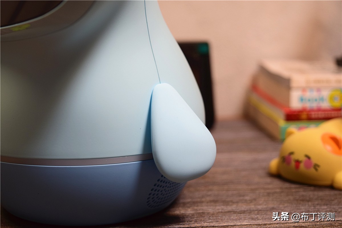 ai智能教育陪伴机器人,智慧儿童ai学习机器人