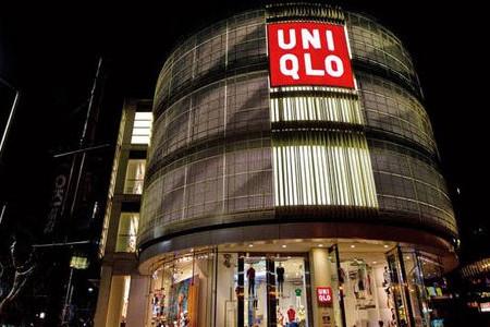 优衣库服装为什么火爆,优衣库进军中国服装市场