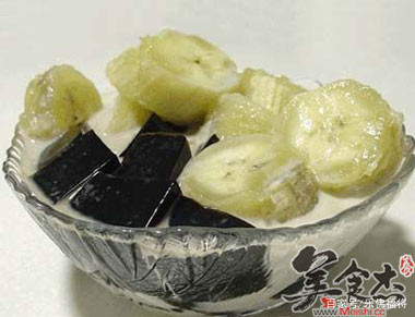 龟苓草熬龟苓膏,龟苓粉做龟苓膏怎么确定凝固