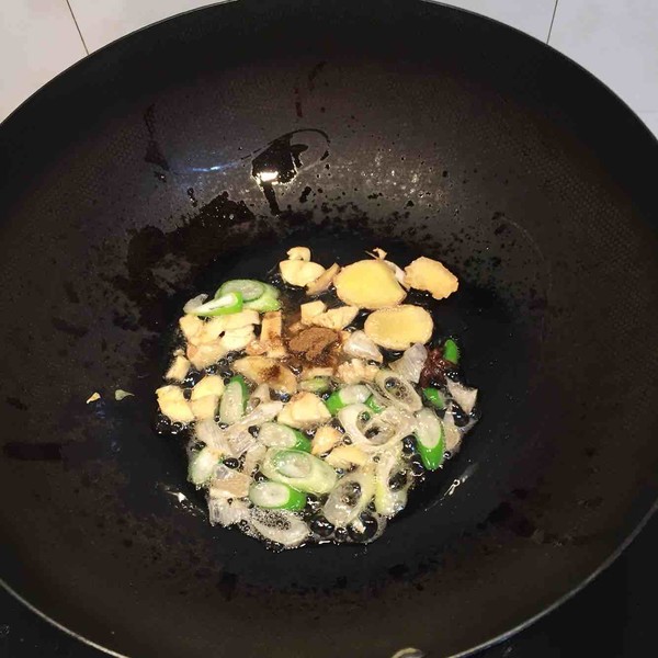 炖鱼汤一般什么鱼炖的好吃,炖鱼汤要用什么鱼做才好吃有营养