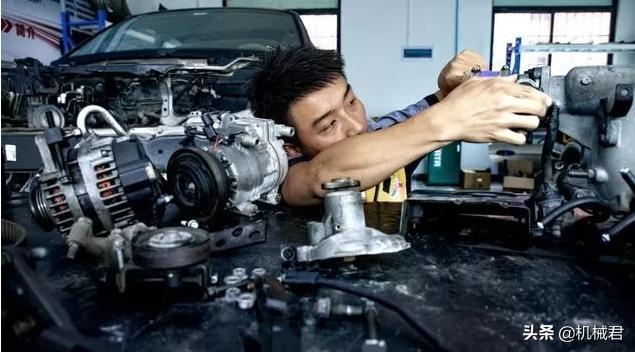 机械行业毕业能干什么,机械行业转行学什么比较好
