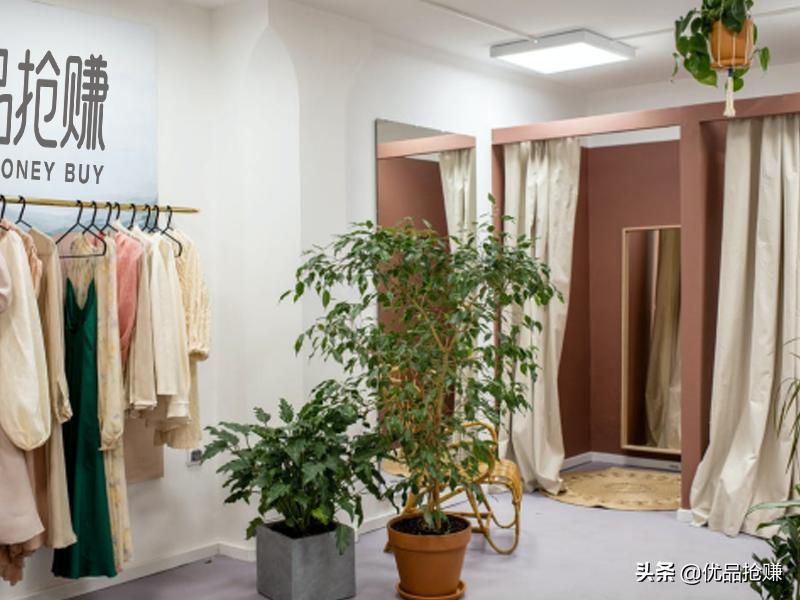 70后服装店老板娘逆袭快手带货一姐，她有什么独门秘诀？