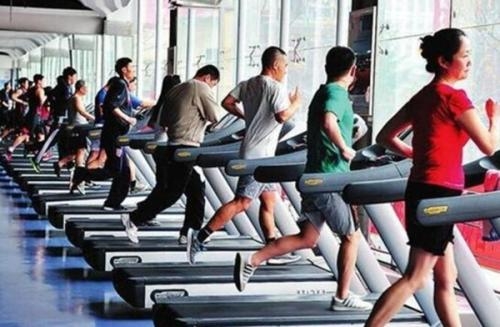 第一次去健身房不知道怎么做？这7个建议送给你