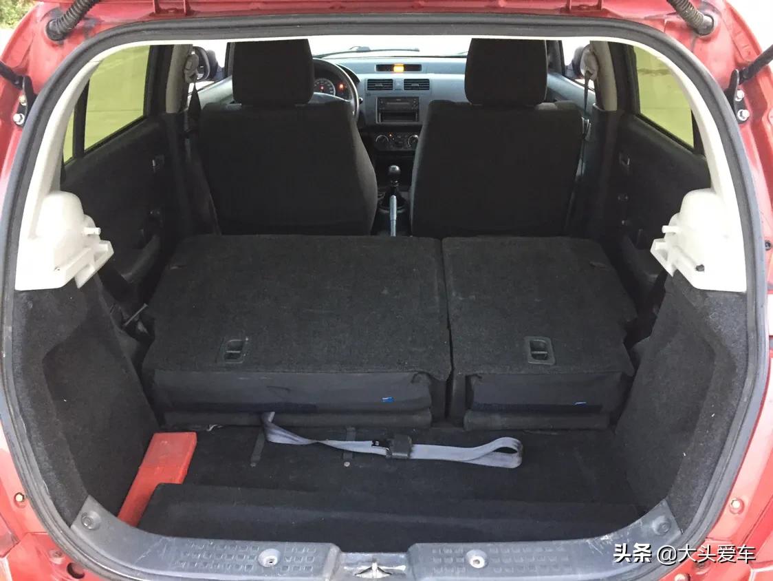 11年铃木雨燕1.3自动二手车价格,12年铃木雨燕翻新整备