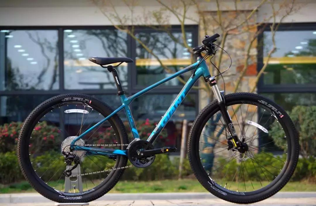 新款捷安特atx860和xtc800哪个好,捷安特2023款atx860什么时候出新款