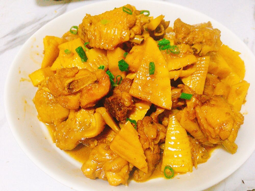 竹笋怎么做好吃又简单家常做法,番茄豆腐竹笋焖鱼的做法大全家常