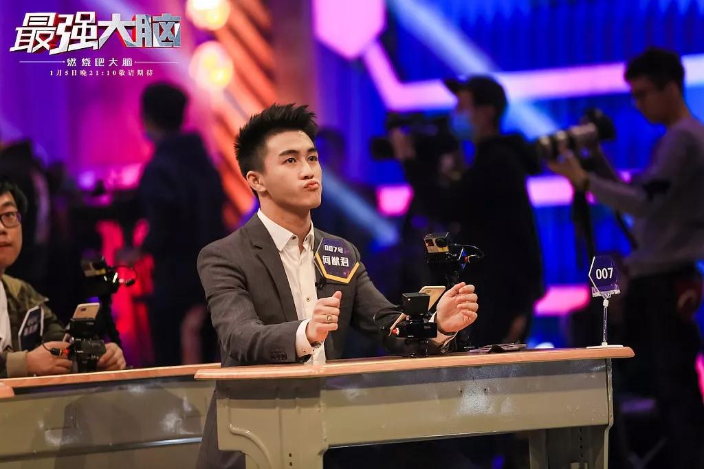 潜伏上海名媛朋友圈,潜伏上海名媛事件