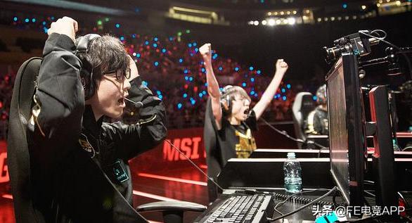 RNG.Xiaohu：新人上单的惊艳，中路老将的尊严